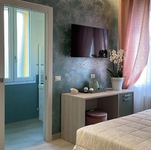 La Casa Di Celeste Bed and Breakfast 4*